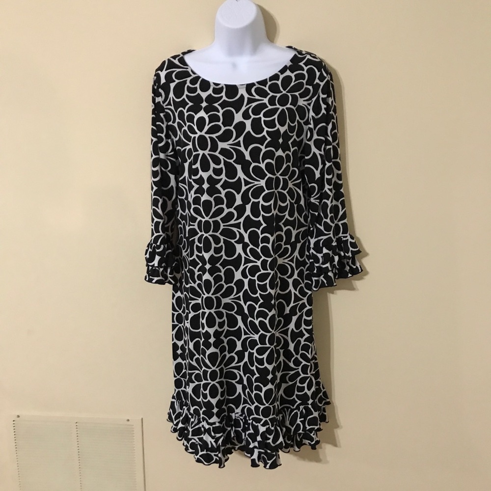 Black and white floral shift dress